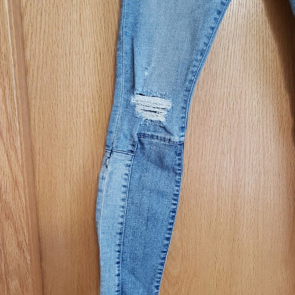 Abercrombie and Fitch Low Rise Patchwork Skinny Sz 0R - Picture 2 of 5